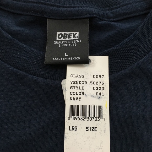 (SOLD) Obey - NWT Men’s Dark Navy Graphical Tee - Picture 3 of 3